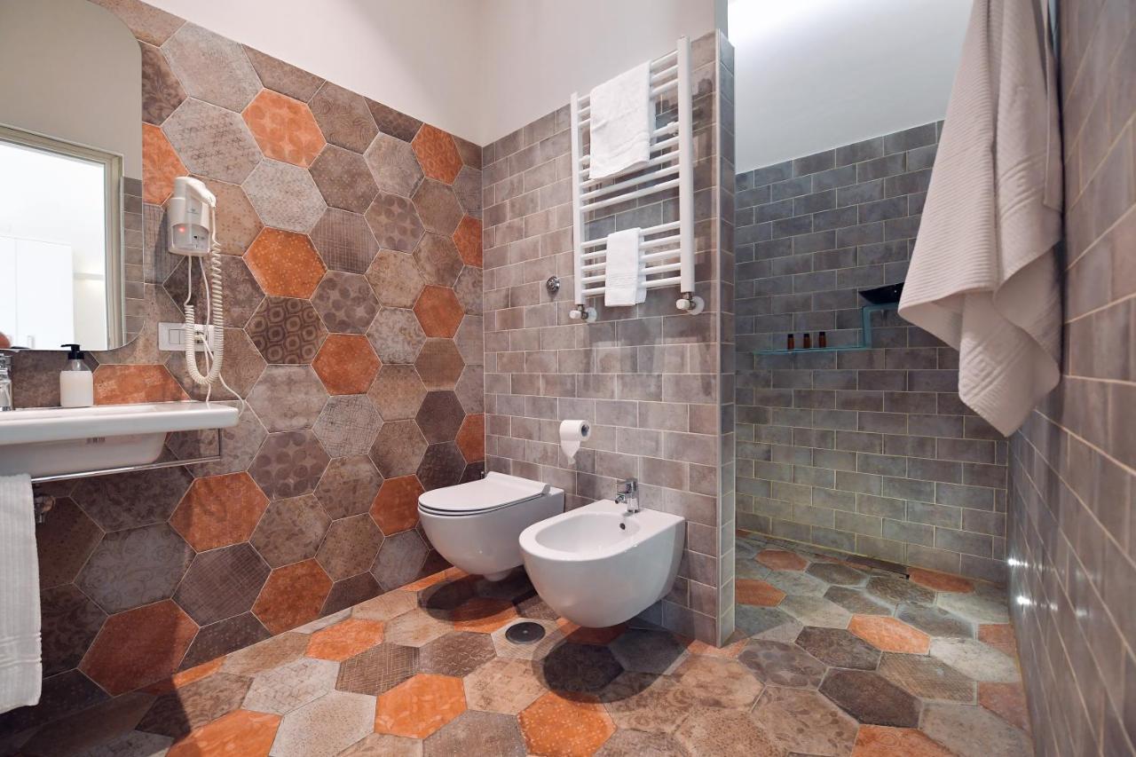 Farnese Design 2* Roma